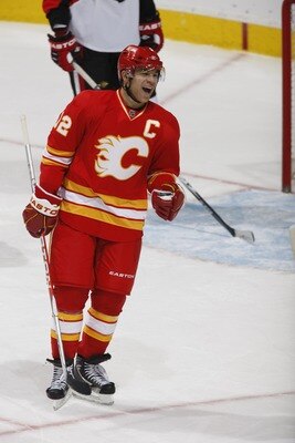 CALGARY, CANADA - FEBRUARY 9: Jarome Iginla #12 of the Calgary Flames skates against the Ottawa Senators on February 9, 2011 at Scotiabank Saddledome in Calgary, Alberta, Canada. (Photo by Dale MacMillan/Getty Images)