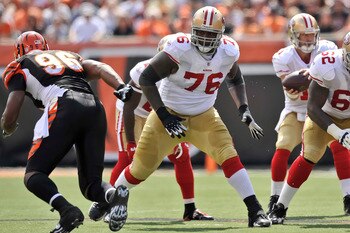 Anthony Davis Getting Beat by a Cincinnati Rusher