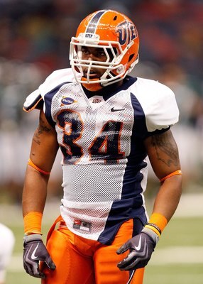 NEW ORLEANS - NOVEMBER 07:  Running back Jason Williams #34 at Louisana Superdome on November 7, 2009 in New Orleans, Louisiana.  (Photo by Ronald Martinez/Getty Images)