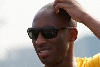 kobe-head-scratcher-thumb-400xauto-24384_original_display_image.jpg