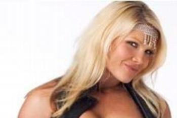 Superstars 26/01/2012 In A Nut Shell WomenChampionBethPhoenix_display_image