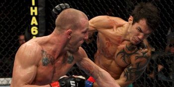 Gray Maynard (L) - Fighters.com
