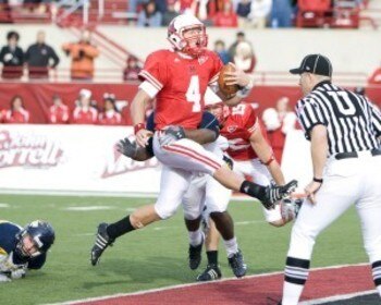 Zac Dysert has had to do it all in the Redhawks' MAC title defense