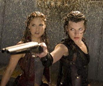 Ali_larter_milla_jovovich_display_image