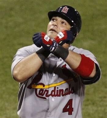 Yadiermolina_display_image