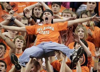 Boonepickensstadiumstudentsection_display_image
