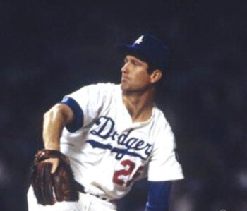 http://losangeles.dodgers.mlb.com/images/2009/01/12/sb4CpQXD.jpg