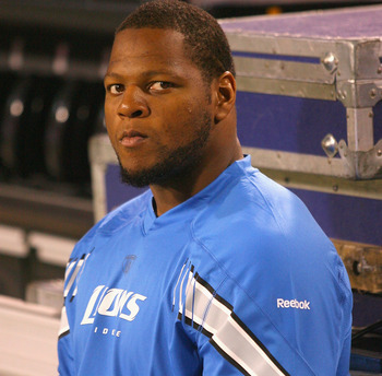 Ndamukong Suh Shirtless