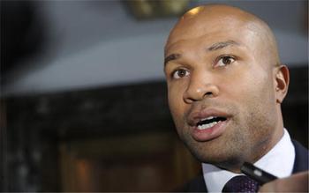 Derek Fisher isn't getting the job done
