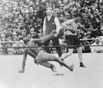 Photo courtesy of cyberboxingzone.com