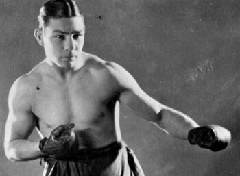 Photo courtesy of bestboxingblog.com