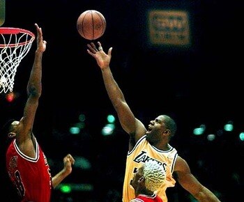 Magic_bulls_display_image