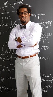 Dhani-jones_display_image