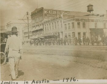 Football-landing-in-austin-1916_display_image