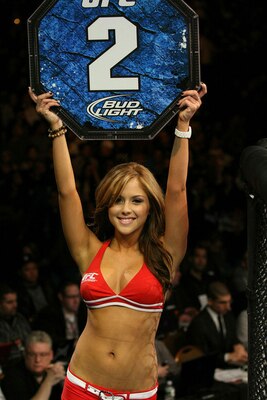 Brittney-palmer_large_display_image