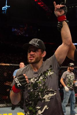 Ufc11107fitchvssaunders010_display_image