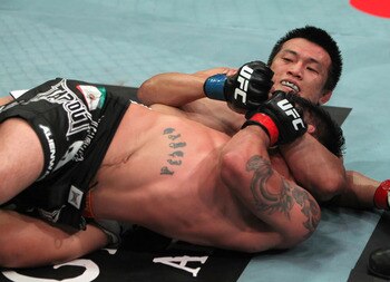 Chansungjunggetsleonardgarciainthetwisterzuffa_display_image