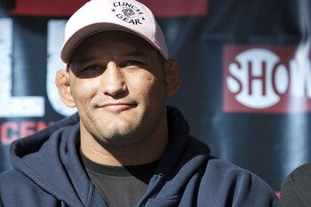 001_dan_henderson_display_image