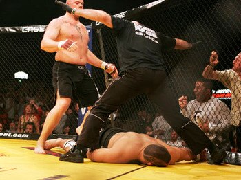 mmaweekly.com