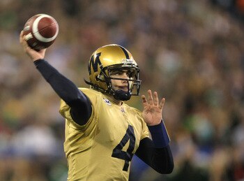 Yes, that is Ryan Dinwiddie playing in the 2007 Grey Cup