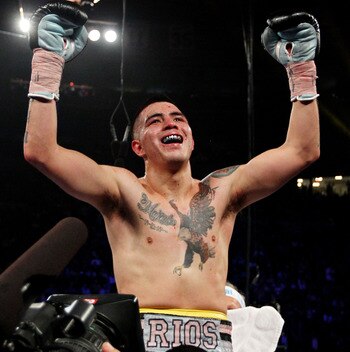 Brandon Rios celebrates his last victory at lightweight (135 lbs)