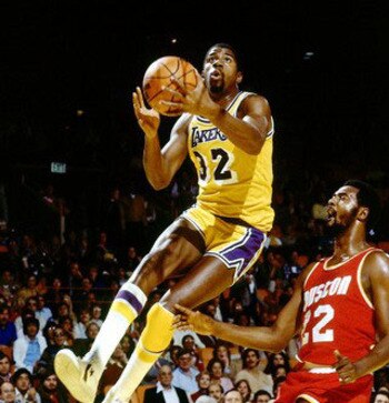 Magic-aagz062_16x20-action_magic-johnson-posters_display_image