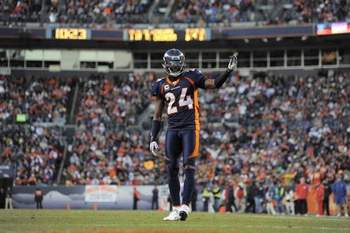 Champ Bailey trying to get the crowd involved against the Steelers...