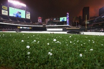 Taken from: http://jeffbeamish.files.wordpress.com/2011/05/target-field-hailstorm-051011.jpg?w=630&h=419