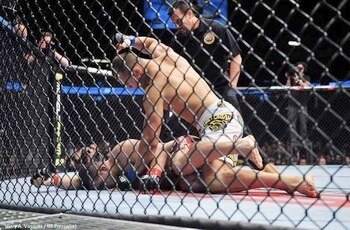 Junior-dos-santos-vs-cain-velasquez-on-ufc-on-fox1_display_image