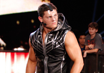 MUNDO CIBERNETICO 2013 CodyRhodes18_display_image