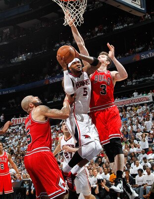 Boozer and Asik, Dominance on Both Ends of the Court
