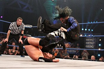 http://cdn.bleacherreport.net/images_root/slides/photos/001/821/558/tna4_display_image.jpg?1327088029