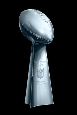 Lombardi-trophy_full_display_image