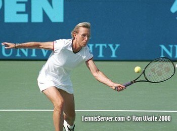 http://irapedogs.blogspoo.com/uploads/martina_navratilova_2010_03.jpg