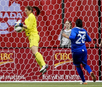Hop Solo makes a rountine save against Guatemala