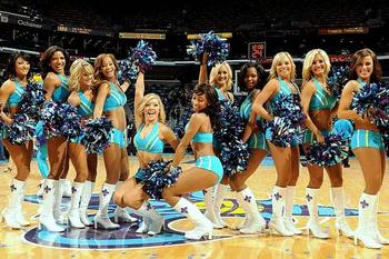 hornets-honeybees-dancers-opy5-25877_display_image.jpg