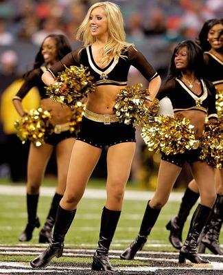 saints-saintsations-cheerleaders02_display_image.jpg