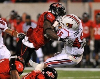 Davis is a versatile linebacker.
