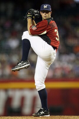 Brewers SP prospect Tyler Thornburg, pitching in 2011's All-Star Futures Game