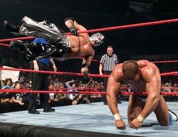 Sports-stars-rey-mysterio-619-in-actions-456x352px_display_image