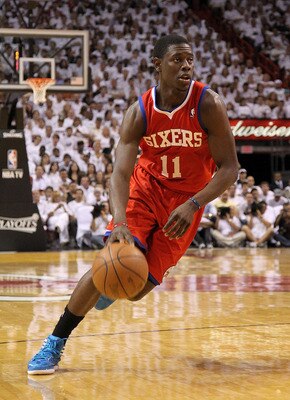 Poing Guard Jrue Holiday