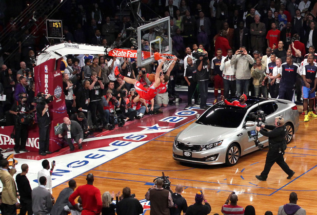 LeBron James leaves door open for dunk contest