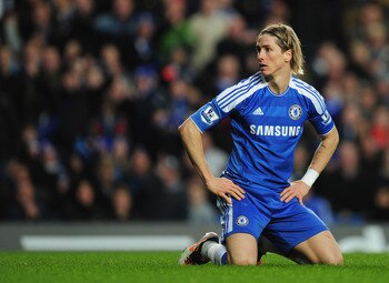LONDON, ENGLAND - JANUARY 14:  Fernando Torres of Chelsea looks on during the Barclays Premier League match between Chelsea and Sunderland at Stamford Bridge on January 14, 2012 in London, England.  (Photo by Jamie McDonald/Getty Images)