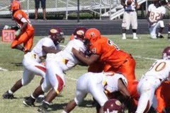 Photo by hsfootballweb.com