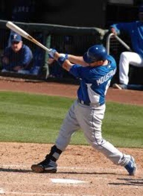 Moustakas_display_image