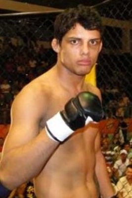 20110702042849_fabricioguerreiro_display_image