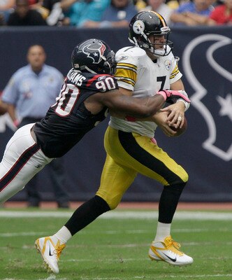 Williams switched from defensive end to outside linebacker this season.