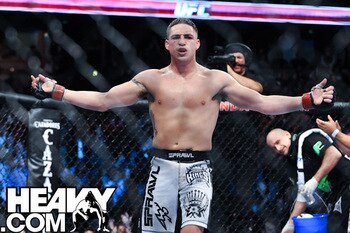 Ufc121fightsmma-71_display_image