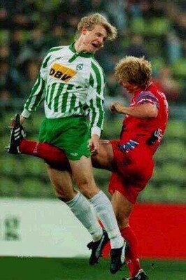 Crutch-kick_display_image