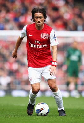 LONDON, ENGLAND - OCTOBER 16:  Tomas Rosicky of Arsenal in action during the Barclays Premier League match between Arsenal and Sunderland at the Emirates Stadium on October 16, 2011 in London, England.  (Photo by Julian Finney/Getty Images)